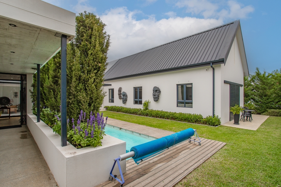 4 Bedroom Property for Sale in Val De Vie Estate Western Cape